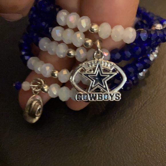 Dallas cowboy wire bracelet - Picture 3 of 3